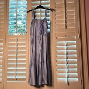 Amazon essentials blue and white Large dress